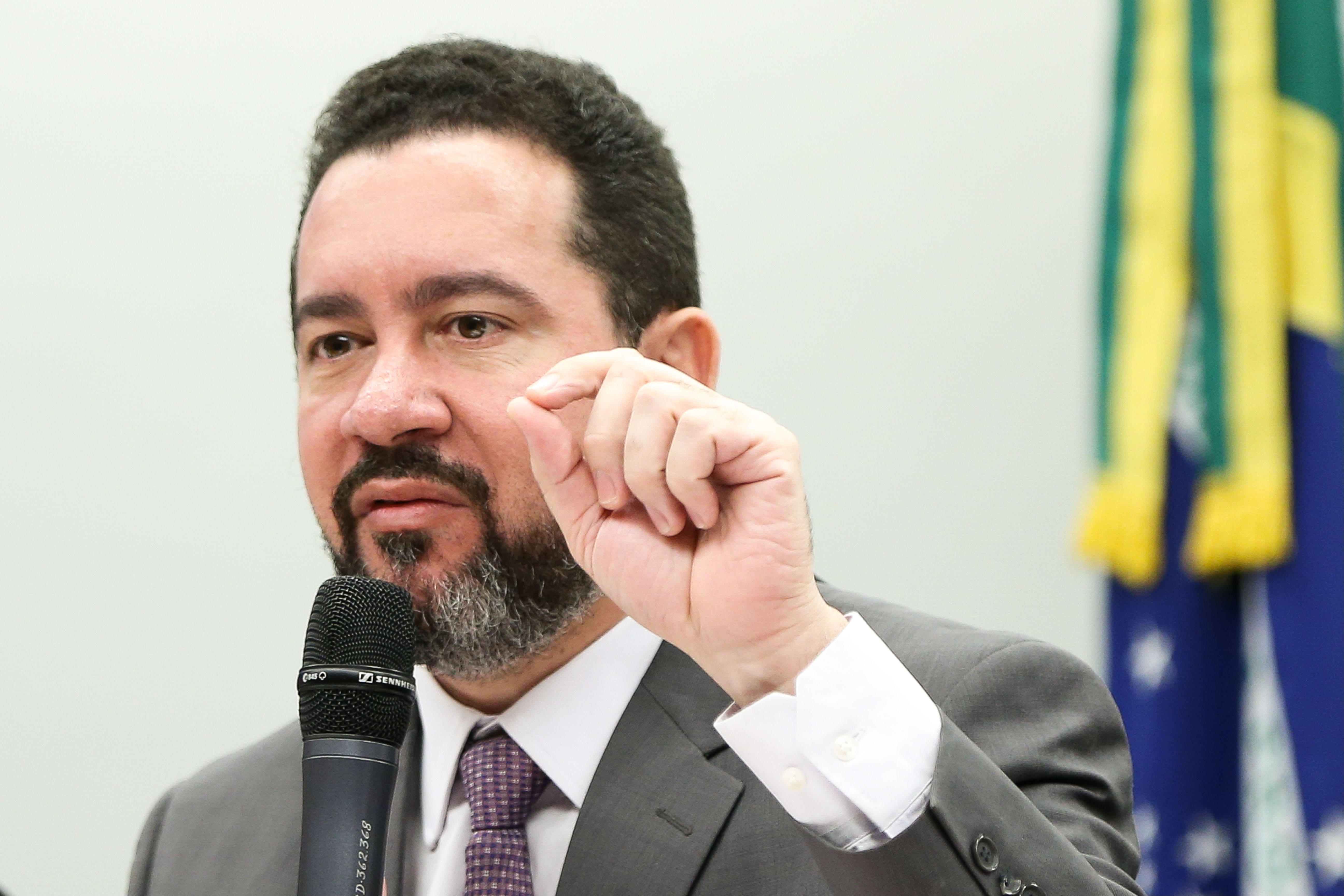 Brasília - O ministro do Planejamento, Desenvolvimento e Gestão, Dyogo Oliveira, participa de audiência pública na Comissão Mista de Orçamento (Marcelo Camargo/Agência Brasil)