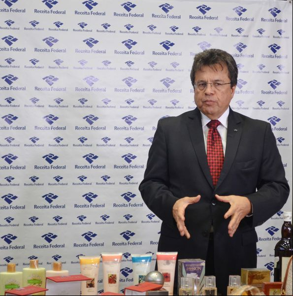Secretario da Receita Federal Carlos Albertp Barreto