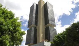 Sede do Banco Central vista do jardim