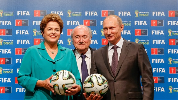 Rio de Janeiro - RJ, 13/07/2014. Presidenta Dilma Rousseff durante entrega simbólica da Copa do Mundo do Brasil para a Rússia. Foto: Roberto Stuckert Filho/PR