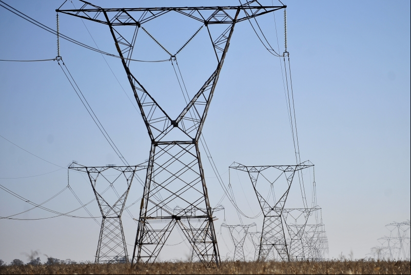 consumo de energia em dezembro de 2013 foi 4,5%