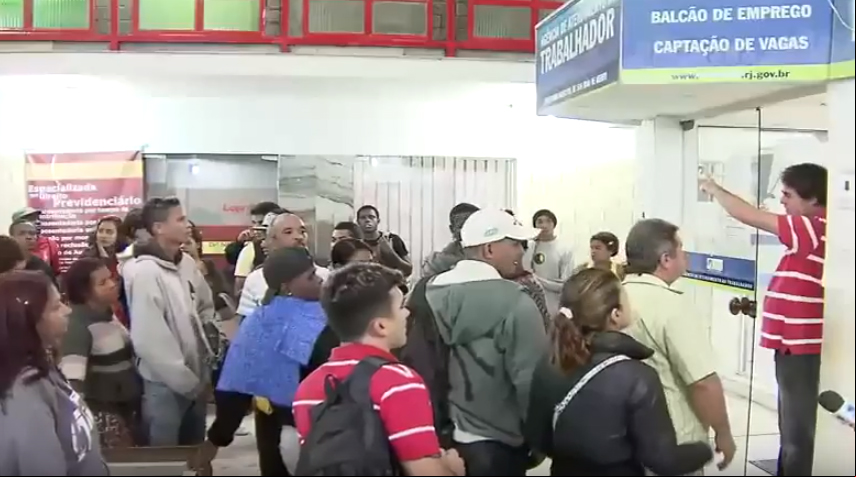 Trabalhadores à procura de emprego - Foto TV Brasil/Arquivo Agência Brasil